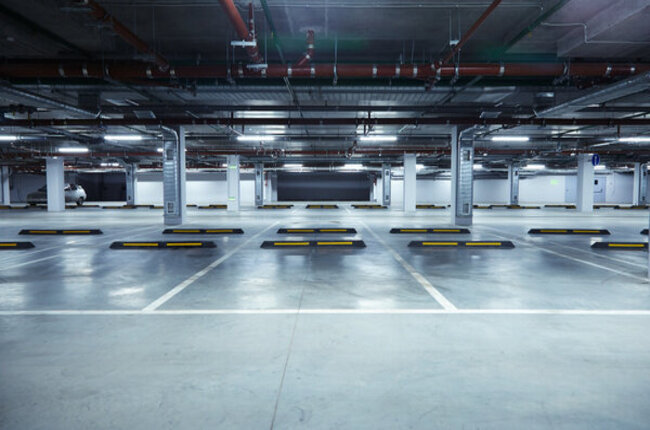 Nettoyage professionnel de parking aérien ou souterrain